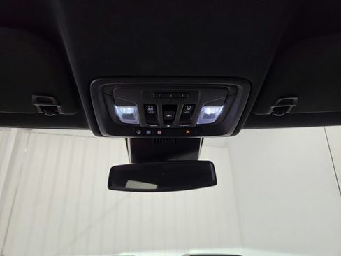Used 2022 Chevrolet Silverado 1500 ZR2 AWD/4WD image 31