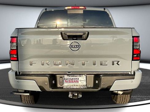 New 2026 Nissan Frontier SV image 4