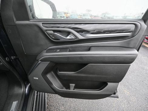 Used 2023 GMC Yukon XL Denali image 25