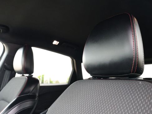 Used 2024 Ford Escape ST-Line AWD/4WD image 17