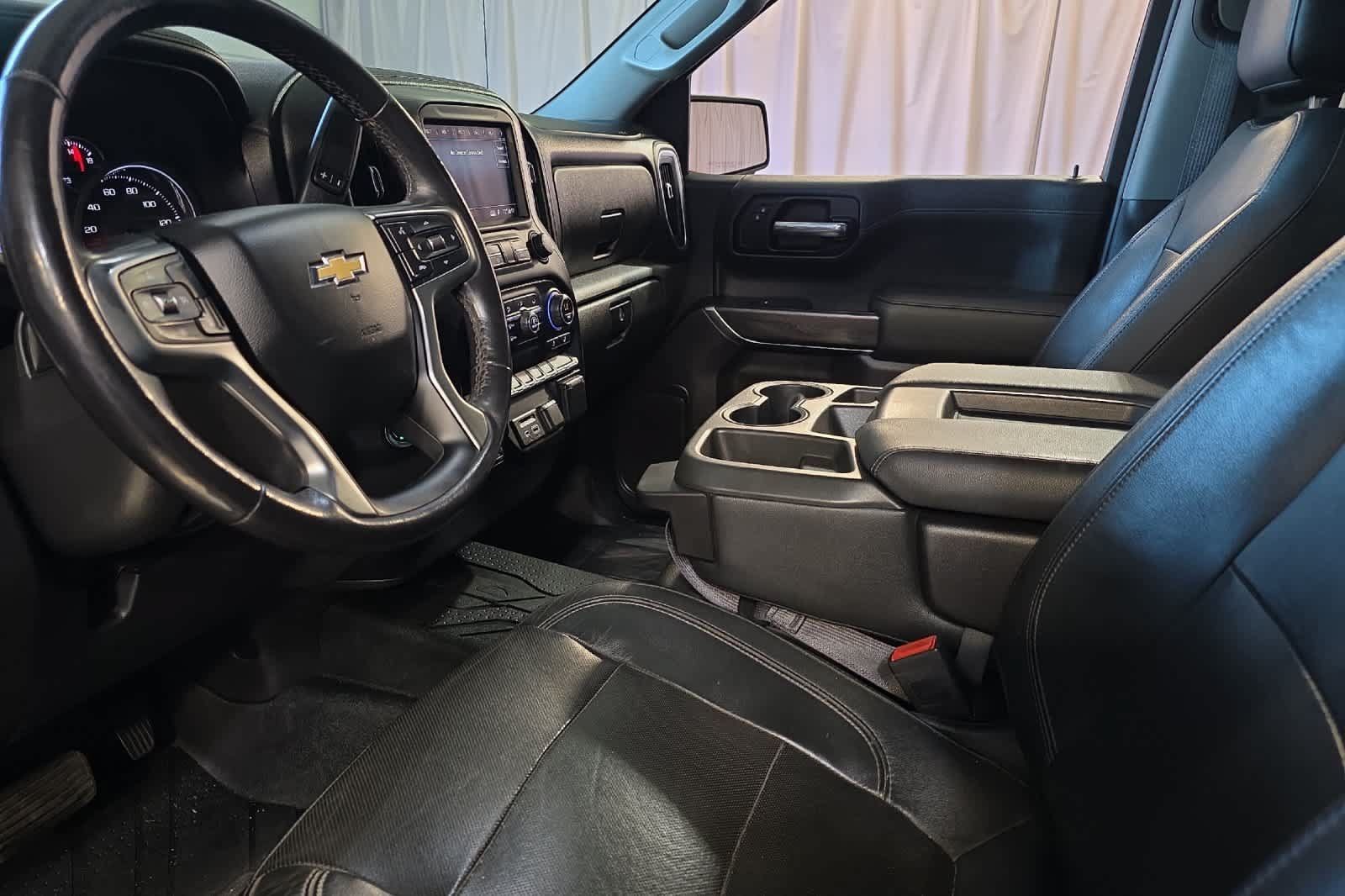 Used 2019 Chevrolet Silverado 1500 LTZ AWD/4WD image 14