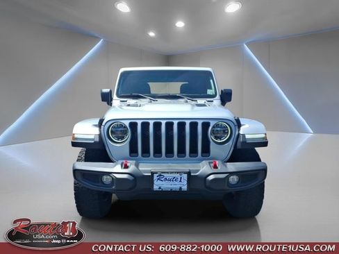 Used 2022 Jeep Wrangler Rubicon w/ LED Lighting Group AWD/4WD image 9