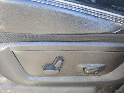 Used 2020 RAM 3500 Laramie image 8