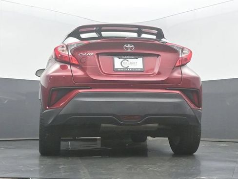 Used 2018 Toyota C-HR XLE FWD image 46