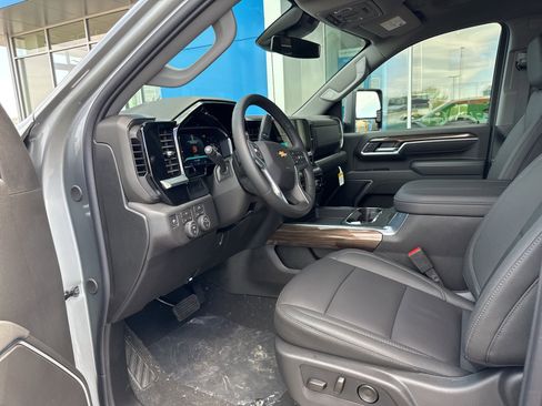 New 2026 Chevrolet Silverado 2500 LT AWD/4WD image 16