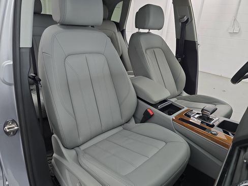 Used 2022 Audi Q5 2.0T Premium Plus image 10