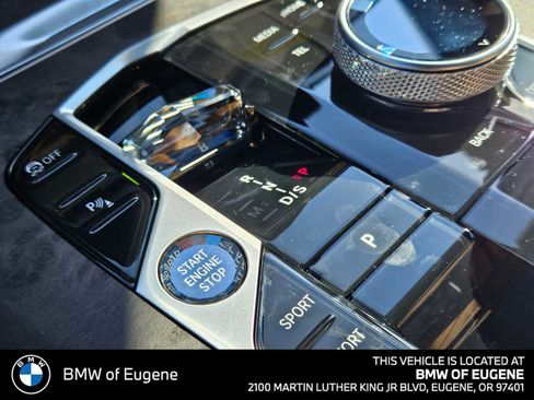 New 2026 BMW X5 M60i w/ Executive Package image 31