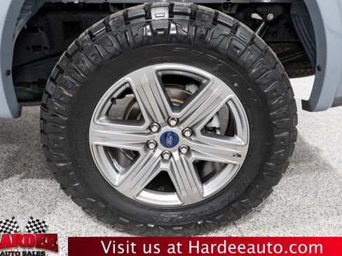 Used 2019 Ford F150 Lariat image 10