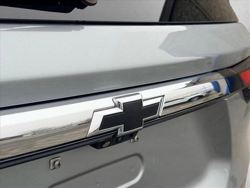 Certified 2023 Chevrolet Traverse LT w/ LT Premium Package image 7