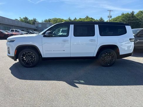 New 2026 Jeep Grand Wagoneer L Summit AWD/4WD image 2