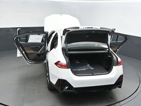 New 2026 BMW 530i w/ M Sport Package image 41