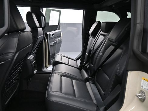 New 2026 Ford Bronco Big Bend AWD/4WD image 19