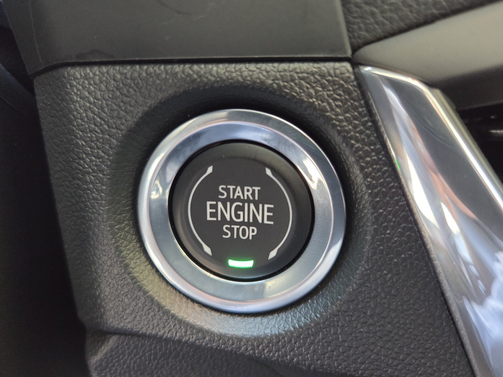 Used 2026 Buick Encore GX Sport Touring w/ Advanced Technology Package FWD image 32
