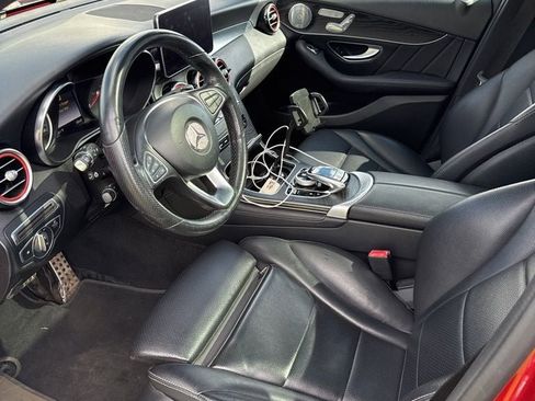 Used 2018 Mercedes-Benz GLC 300 4MATIC image 9