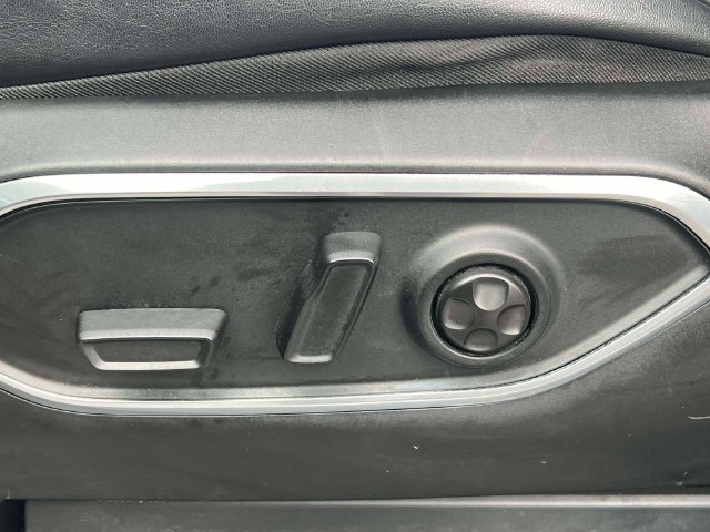 Used 2024 Jeep Wagoneer Series II AWD/4WD image 20