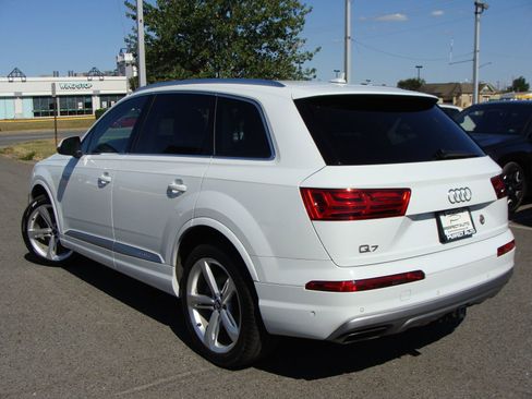 Used 2019 Audi Q7 3.0T Prestige w/ Prestige Package image 4