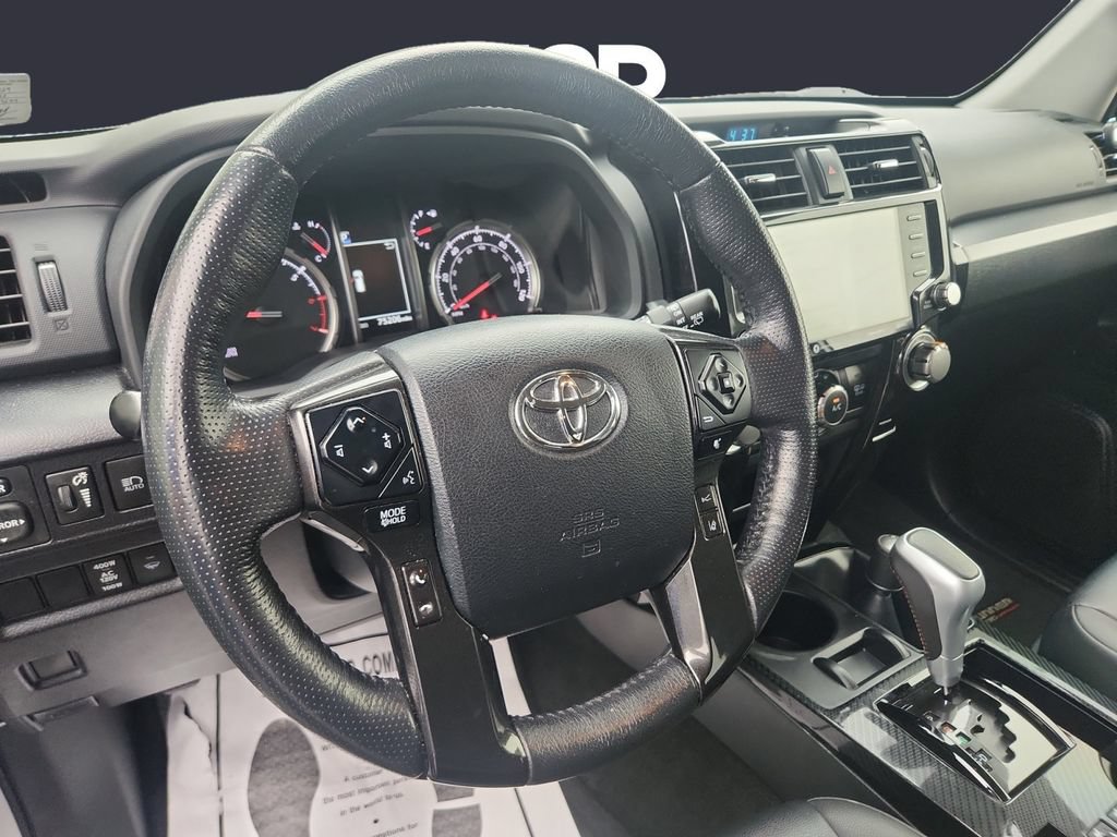 Used 2023 Toyota 4Runner TRD Off-Road Premium AWD/4WD image 12