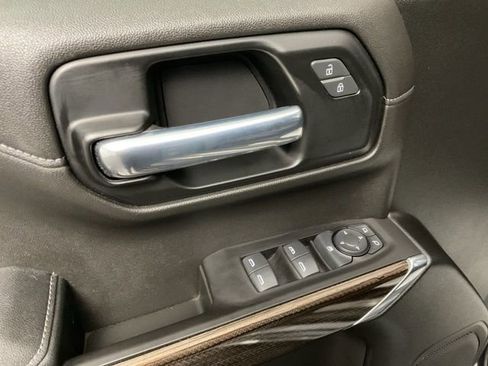 Certified 2021 Chevrolet Silverado 1500 LT w/ Convenience Package II AWD/4WD image 11