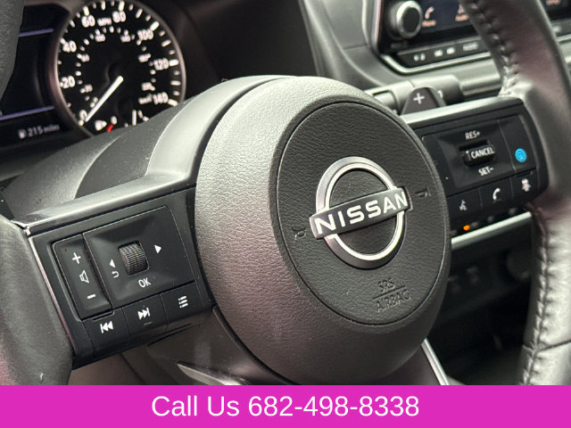 Used 2024 Nissan Rogue SV w/ SV Premium Package FWD image 27