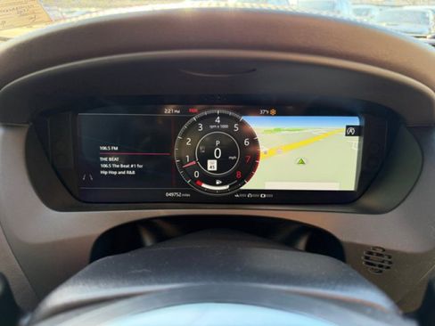 Used 2020 Jaguar F-PACE Prestige image 24