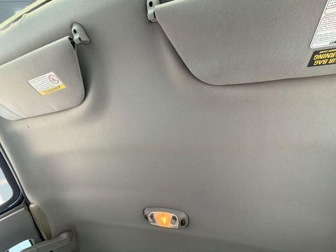 Used 2000 Ford F250 XLT image 15