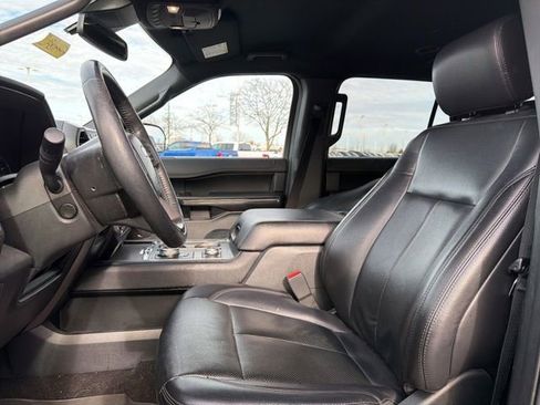 Used 2020 Ford Expedition Max XLT w/ Equipment Group 202A image 25