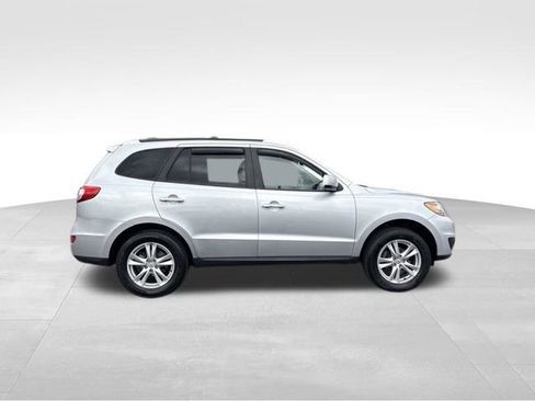 Used 2011 Hyundai Santa Fe Limited FWD image 7