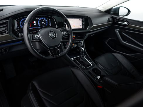 Used 2019 Volkswagen Jetta SEL Premium image 9