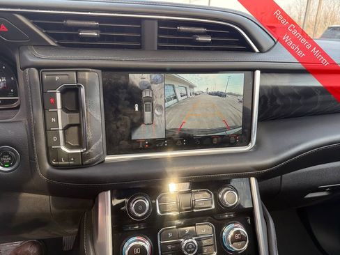 Used 2023 GMC Yukon Denali w/ Advanced Technology Package image 24