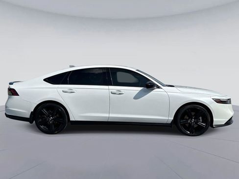 Certified 2023 Honda Accord Sport image 2