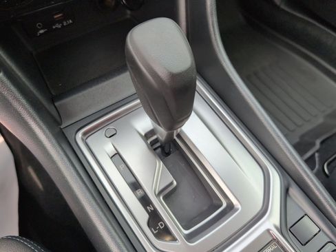 Used 2022 Subaru Forester Premium image 15