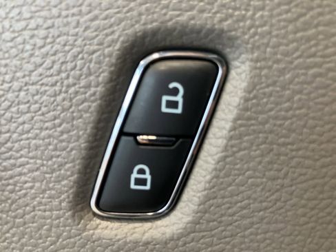 Used 2022 Ford F250 XLT image 14