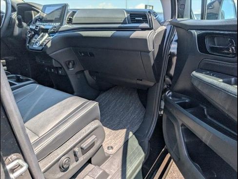 Used 2023 Honda Odyssey Elite image 25