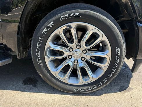 Used 2023 RAM 1500 Laramie AWD/4WD image 58