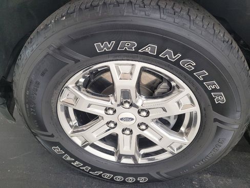 Used 2021 Ford F150 Lariat AWD/4WD image 31