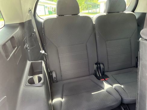 Used 2019 Kia Sorento LX image 25