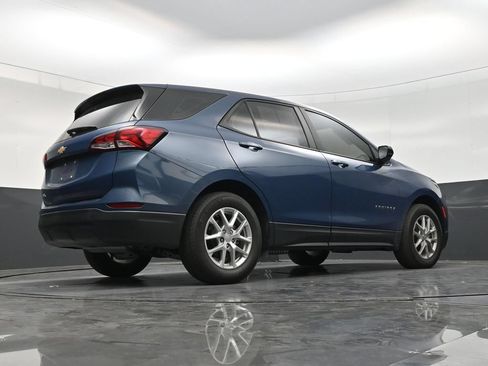 Used 2024 Chevrolet Equinox LS FWD image 23