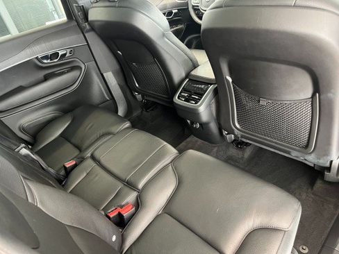 Used 2020 Volvo XC90 T6 Momentum w/ Protection Package Premier AWD/4WD image 37