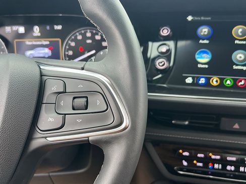 Used 2023 Buick Envision Essence w/ Technology Package I image 36