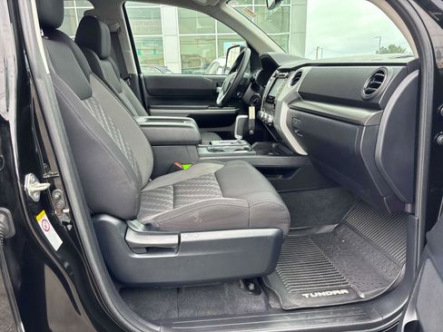 Used 2018 Toyota Tundra SR5 w/ TRD Off Road Package image 13