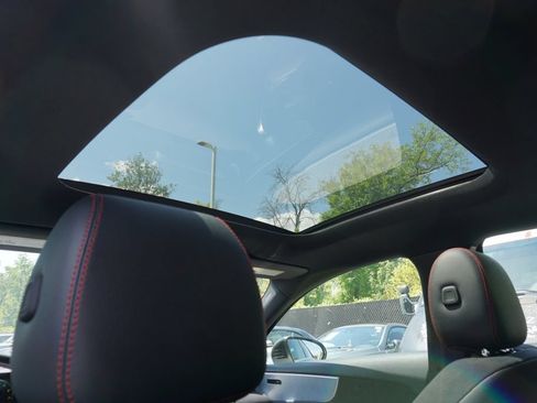 Used 2022 Mercedes-Benz A 220 4MATIC image 24