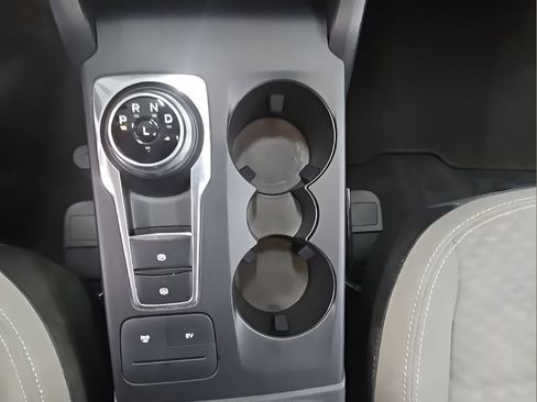 Used 2022 Ford Escape SE w/ Cold Weather Package FWD image 36