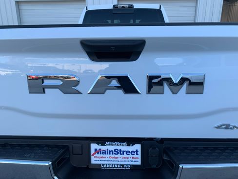New 2026 RAM 3500 Tradesman image 22