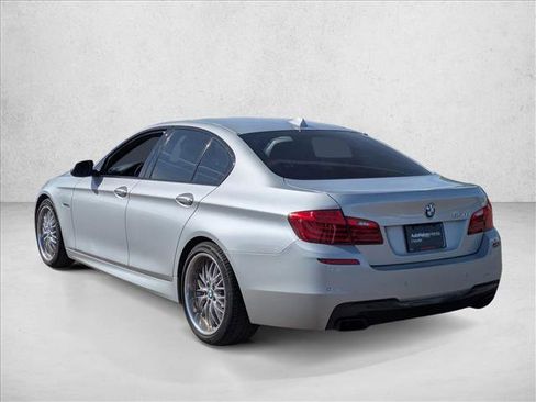Used 2015 BMW 550i Sedan image 7