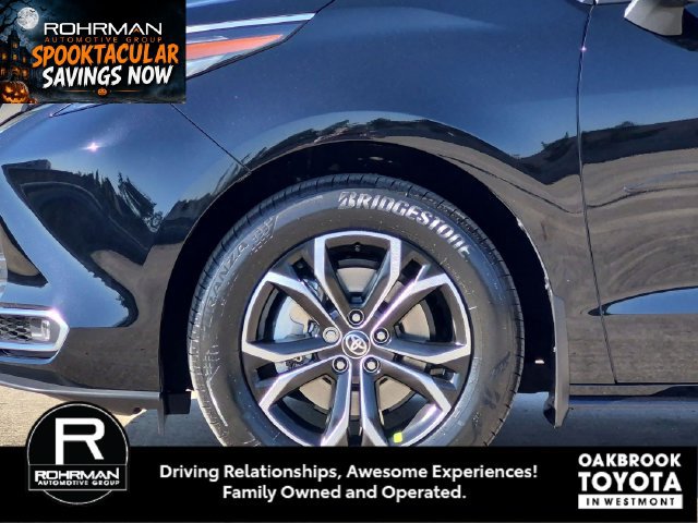 New 2026 Toyota Sienna Platinum AWD/4WD image 9