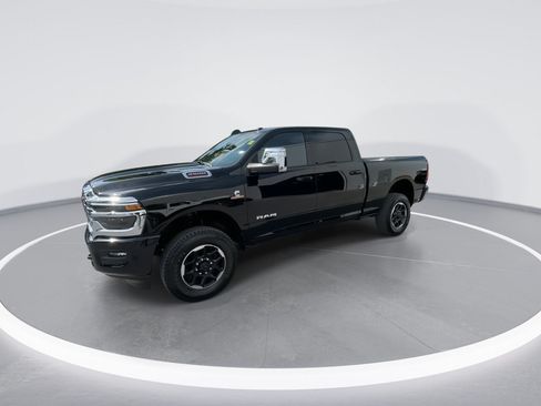 Used 2026 RAM 2500 Laramie AWD/4WD image 14