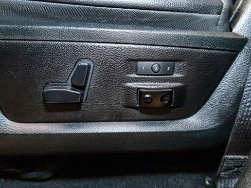 Used 2018 RAM 2500 Power Wagon w/ Leather & Luxury Group image 20