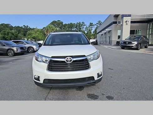 Used 2015 Toyota Highlander XLE FWD image 33