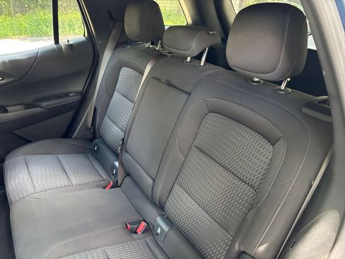 Used 2025 Chevrolet Equinox LT AWD/4WD image 32