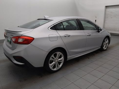 Used 2017 Chevrolet Cruze Premier w/ RS Package image 10